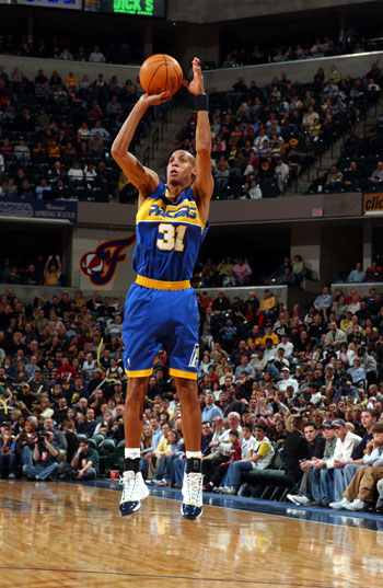 色的控球和 色的控球和