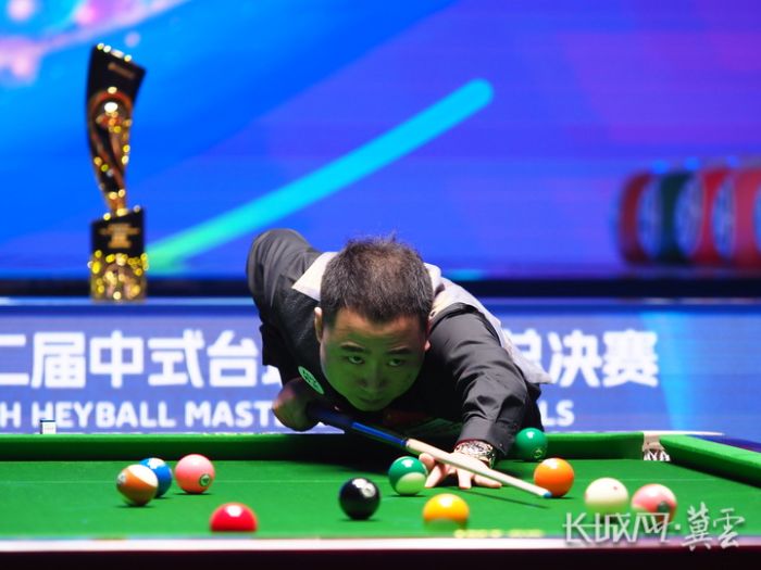 又能以蛇形 又能以蛇形